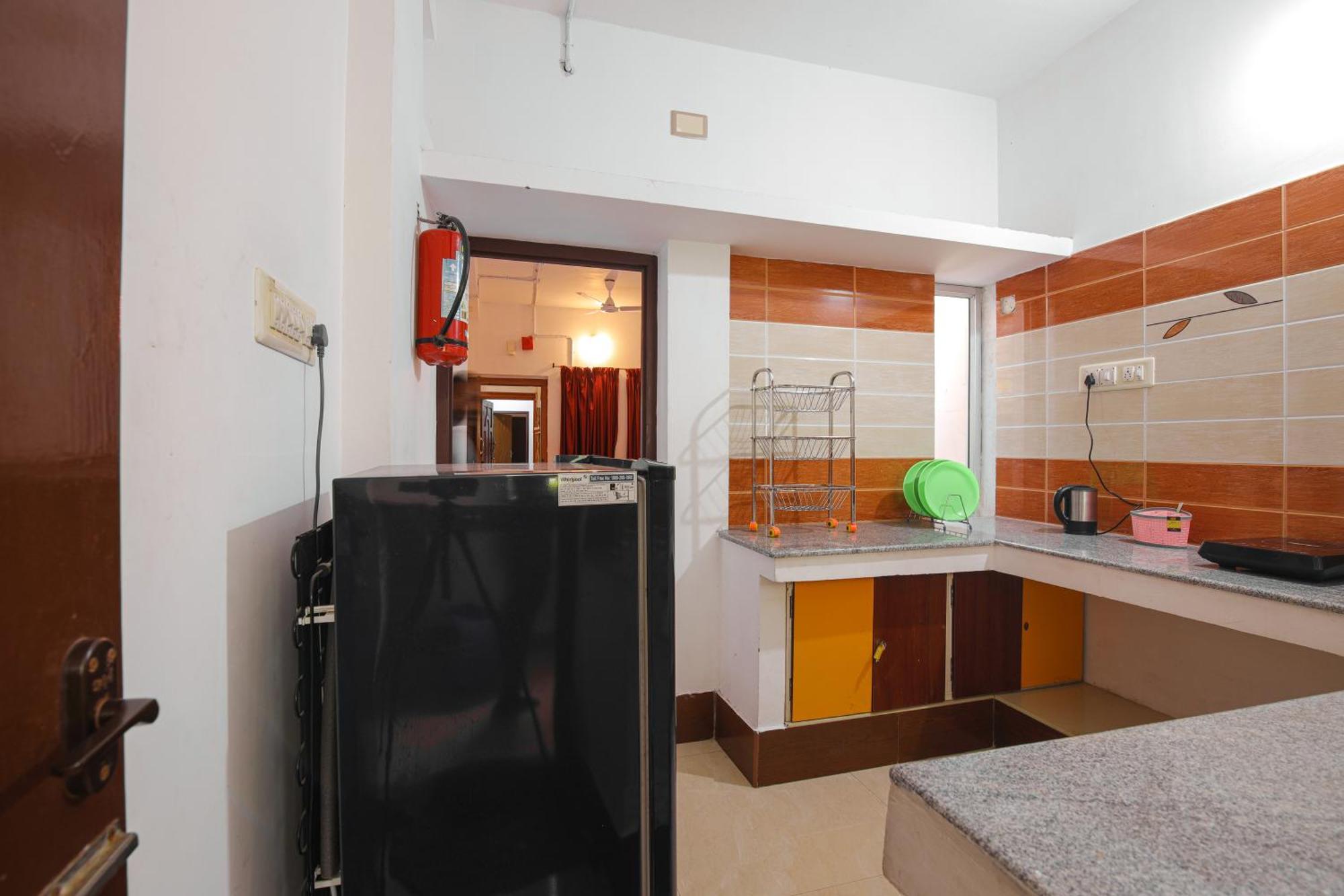 Отель Manora Residency Пондичерри Экстерьер фото