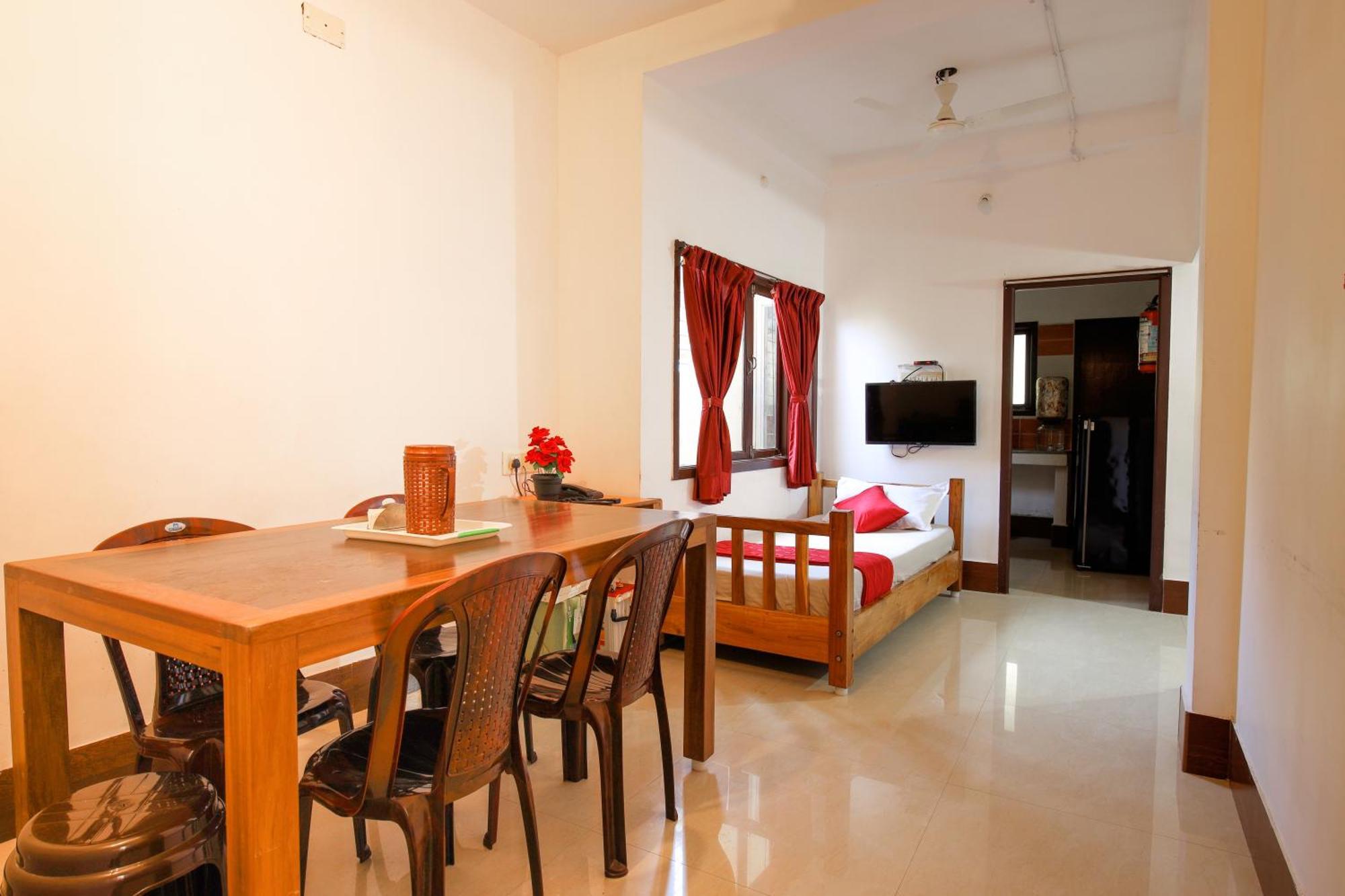 Отель Manora Residency Пондичерри Экстерьер фото
