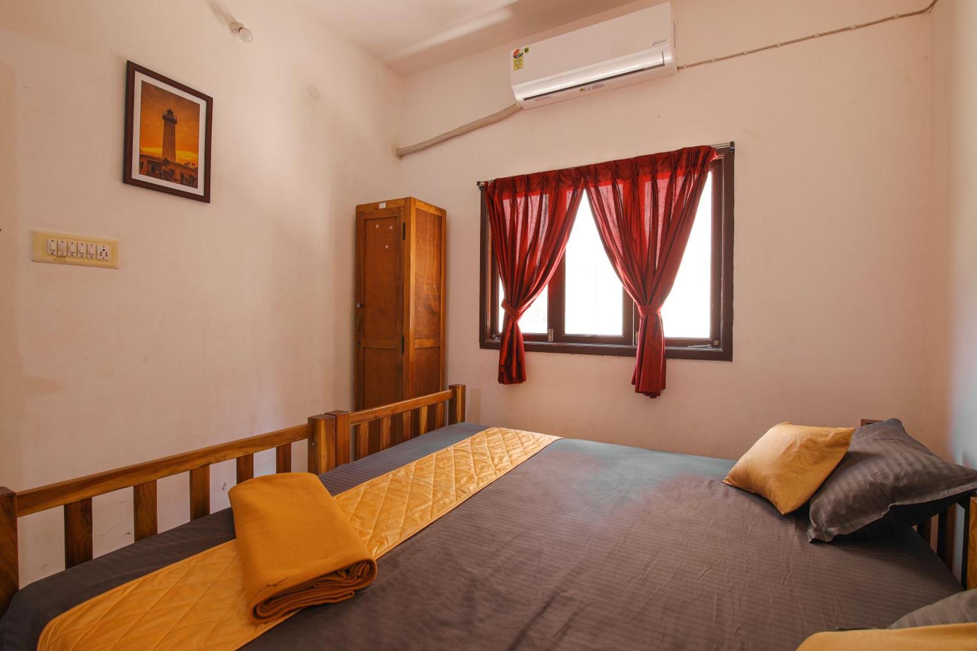 Отель Manora Residency Пондичерри Экстерьер фото